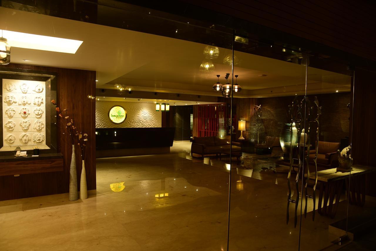 Lemon Tree Hotel Siliguri Exterior foto